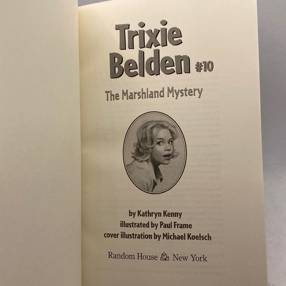 Trixie Belden Books: The Mysterious Visitor and The Marshland Mystery - Picture 14 of 16
